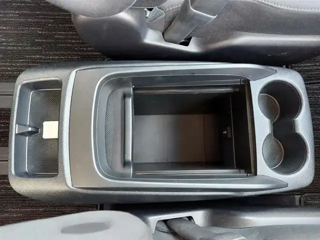 トヨタ アルファード S 東京都 2021(令3)年 1.1万km ブラック 純正ディスプレイオーディオ/（ナビ機能/USB接続/Bluetooth//バックカメラ/AC100V電源/Ｔｏｙｏｔａ　Ｓａｆｅｔｙ　Ｓｅｎｓｅ/・レーダークルーズコントロール/・レーンディパーチャーアシスト/・プリクラッシュセーフティ/・ロードサインアシスト/クリアランスソナー/両側電動スライド/ＬＥＤヘッドライト/ナノイー/ビルトインＥＴＣ/ドライブレコーダー/純正フロアマット/純正18インチAW/スマートキー/取扱説明書