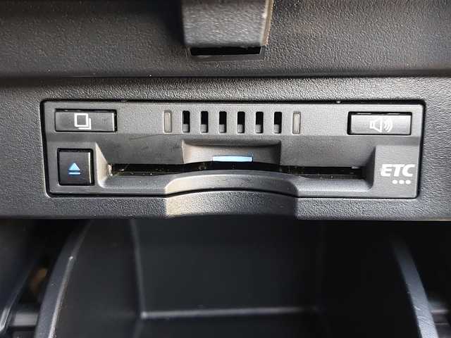 トヨタ アルファード S 東京都 2021(令3)年 1.1万km ブラック 純正ディスプレイオーディオ/（ナビ機能/USB接続/Bluetooth//バックカメラ/AC100V電源/Ｔｏｙｏｔａ　Ｓａｆｅｔｙ　Ｓｅｎｓｅ/・レーダークルーズコントロール/・レーンディパーチャーアシスト/・プリクラッシュセーフティ/・ロードサインアシスト/クリアランスソナー/両側電動スライド/ＬＥＤヘッドライト/ナノイー/ビルトインＥＴＣ/ドライブレコーダー/純正フロアマット/純正18インチAW/スマートキー/取扱説明書