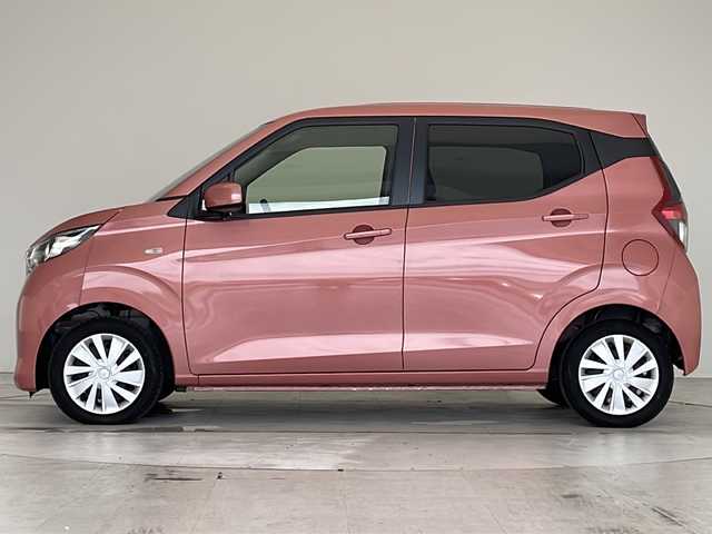 三菱 ｅＫワゴン M 愛知県 2023(令5)年 0.5万km コーラルピンクマイカ 衝突被害軽減ブレーキ/純正9インチディスプレイオーディオナビ（あり）/シートヒーター/ワンセグTV/Bluetooth/バックカメラ/コーナーセンサー/ステアリングスイッチ