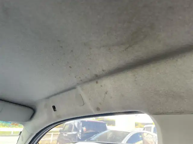 スバル ステラ カスタム R スマートアシスト 愛知県 2014(平26)年 8.6万km ブライトシルバーメタリック (株)IDOMが運営する【じしゃロン豊川店】の自社ローン専用車両になります。こちらは現金またはオートローンご利用時の価格です。自社ローンご希望の方は別途その旨お申付け下さい/社外メモリナビ（AM/FM/CD/Bluetooth）/フルセグTV/ETC/オートライト/純正フロアマット/純正アルミホイール/ウィンカーミラー/ドアバイザー