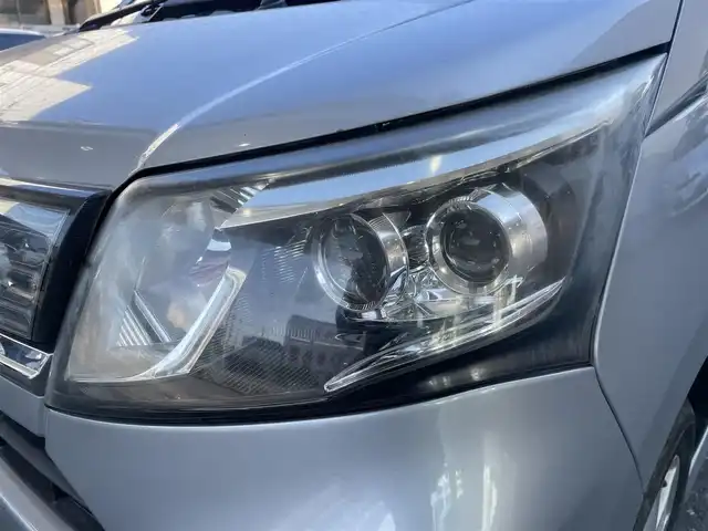 スバル ステラ カスタム R スマートアシスト 愛知県 2014(平26)年 8.6万km ブライトシルバーメタリック (株)IDOMが運営する【じしゃロン豊川店】の自社ローン専用車両になります。こちらは現金またはオートローンご利用時の価格です。自社ローンご希望の方は別途その旨お申付け下さい/社外メモリナビ（AM/FM/CD/Bluetooth）/フルセグTV/ETC/オートライト/純正フロアマット/純正アルミホイール/ウィンカーミラー/ドアバイザー