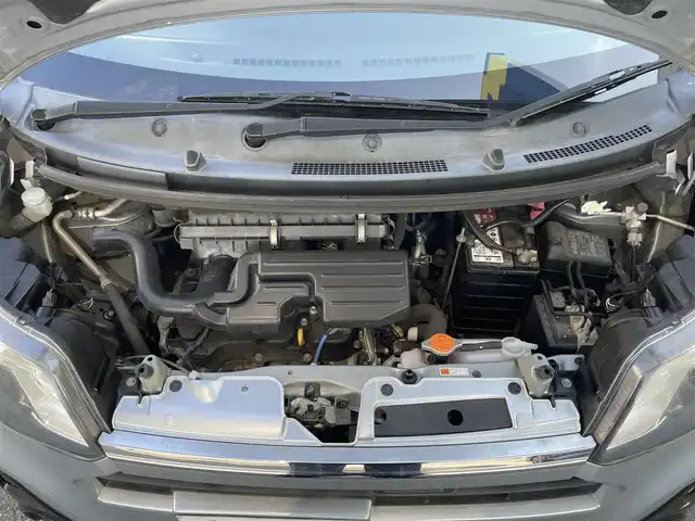 スバル ステラ カスタム R スマートアシスト 愛知県 2014(平26)年 8.6万km ブライトシルバーメタリック (株)IDOMが運営する【じしゃロン豊川店】の自社ローン専用車両になります。こちらは現金またはオートローンご利用時の価格です。自社ローンご希望の方は別途その旨お申付け下さい/社外メモリナビ（AM/FM/CD/Bluetooth）/フルセグTV/ETC/オートライト/純正フロアマット/純正アルミホイール/ウィンカーミラー/ドアバイザー