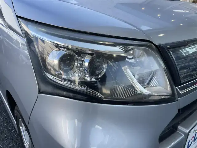 スバル ステラ カスタム R スマートアシスト 愛知県 2014(平26)年 8.6万km ブライトシルバーメタリック (株)IDOMが運営する【じしゃロン豊川店】の自社ローン専用車両になります。こちらは現金またはオートローンご利用時の価格です。自社ローンご希望の方は別途その旨お申付け下さい/社外メモリナビ（AM/FM/CD/Bluetooth）/フルセグTV/ETC/オートライト/純正フロアマット/純正アルミホイール/ウィンカーミラー/ドアバイザー