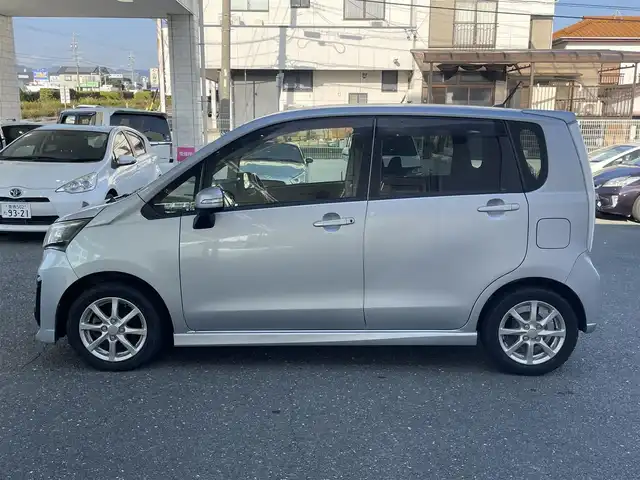 スバル ステラ カスタム R スマートアシスト 愛知県 2014(平26)年 8.6万km ブライトシルバーメタリック 【(株)IDOMが運営する【じしゃロン豊川店】の自社ローン対象車両になります。こちらは現金ご利用時の価格です。自社ローンご希望の方は別途その旨お申付け下さい。】/社外メモリナビ（AM/FM/CD/Bluetooth）/フルセグTV/ETC/オートライト/純正フロアマット/純正アルミホイール/ウィンカーミラー/ドアバイザー