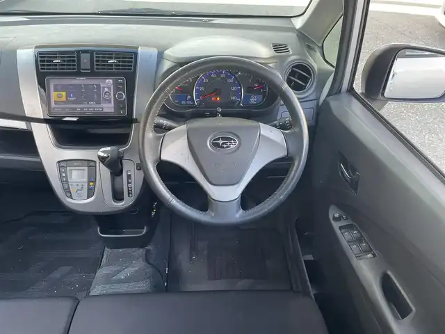 スバル ステラ カスタム R スマートアシスト 愛知県 2014(平26)年 8.6万km ブライトシルバーメタリック 【(株)IDOMが運営する【じしゃロン豊川店】の自社ローン対象車両になります。こちらは現金ご利用時の価格です。自社ローンご希望の方は別途その旨お申付け下さい。】/社外メモリナビ（AM/FM/CD/Bluetooth）/フルセグTV/ETC/オートライト/純正フロアマット/純正アルミホイール/ウィンカーミラー/ドアバイザー