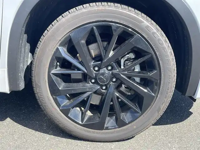 三菱 アウトランダー ＰＨＥＶ P 鹿児島県 2023(令5)年 1.7万km ホワイトダイヤモンド マイパイロット/サンルーフ/純正ナビ/（Bluetooth/フルセグTV/USB）/全方位カメラ/電動リアゲート/LEDヘッドライト/レザーシート/全席シートヒーター/純正20インチアルミホイール/スマートキー