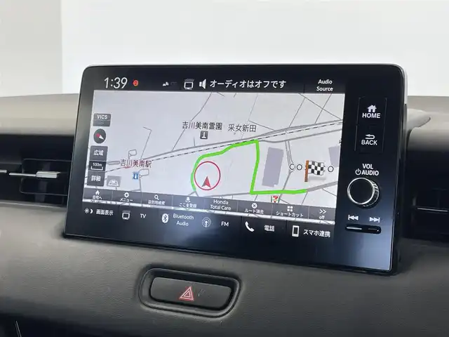 ホンダ ヴェゼル G 埼玉県 2021(令3)年 3.9万km プラチナホワイトパール 純正９インチディスプレイオーディオ　バックカメラ　ビルトインＥＴＣ２．０　前後ドライブレコーダー　ホンダセンシング　アダプティブクルーズコントロール　ワイヤレス充電　純正アルミホイール　オートライト