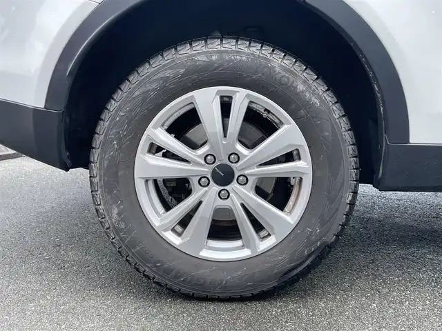 ランドローバー ランドローバー ディスカバリースポーツ ピュア 静岡県 2018(平30)年 9.6万km フジホワイト ４×４ｉ　/ドライバーアシスタンス（ＡＥＢ、車線逸脱警告）　/純正ナビ　/３６０℃カメラ　/ＭＥＲＩＤＩＡＮサウンドシステム　/パドルシフト　/ステアリングリモコン　/ウィンカーミラー　/前後ドラレコ　/社外１７インチAW/オートライト/2.0ETC/スペアキー/保証書/取説