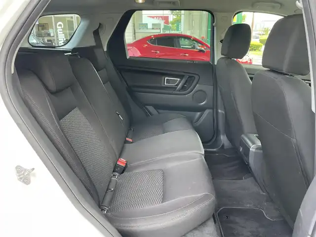 ランドローバー ランドローバー ディスカバリースポーツ ピュア 静岡県 2018(平30)年 9.6万km フジホワイト ４×４ｉ　/ドライバーアシスタンス（ＡＥＢ、車線逸脱警告）　/純正ナビ　/３６０℃カメラ　/ＭＥＲＩＤＩＡＮサウンドシステム　/パドルシフト　/ステアリングリモコン　/ウィンカーミラー　/前後ドラレコ　/社外１７インチAW/オートライト/2.0ETC/スペアキー/保証書/取説