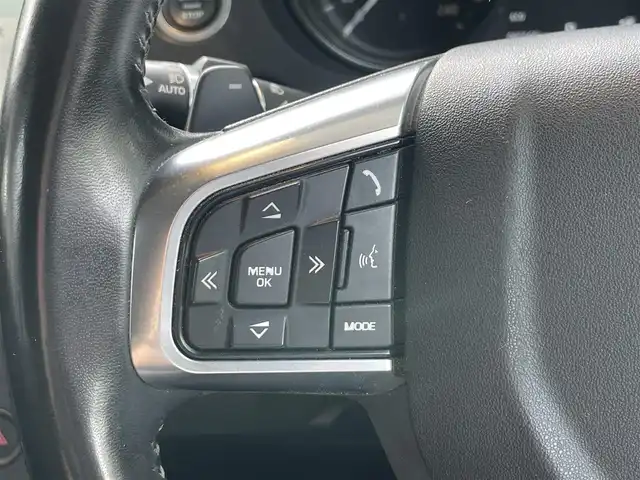 ランドローバー ランドローバー ディスカバリースポーツ ピュア 静岡県 2018(平30)年 9.6万km フジホワイト ４×４ｉ　/ドライバーアシスタンス（ＡＥＢ、車線逸脱警告）　/純正ナビ　/３６０℃カメラ　/ＭＥＲＩＤＩＡＮサウンドシステム　/パドルシフト　/ステアリングリモコン　/ウィンカーミラー　/前後ドラレコ　/社外１７インチAW/オートライト/2.0ETC/スペアキー/保証書/取説