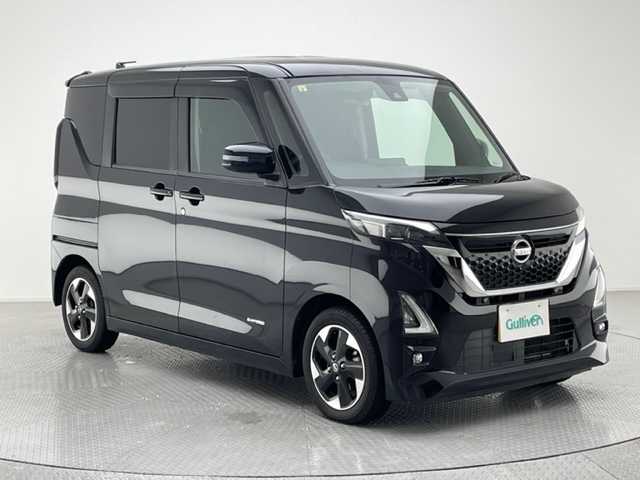日産 ルークス HWS X プロパイロットED 兵庫県 2020(令2)年 2.2万km ブラック アラウンドビューモニター/プロパイロット/両側パワースライドドア/前後コーナーセンサー/オートホールドブレーキ/レーンキープアシスト/オートライト/LEDヘッドライト/純正14インチアルミホイール/純正フロアマット/スマートキー
