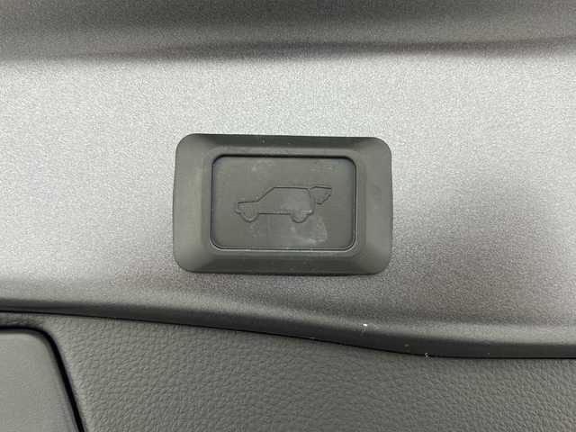 トヨタ ＲＡＶ４ ハイブリットG 三重県 2021(令3)年 7.7万km グレーメタリック 禁煙車/純正ディスプレイオーディオ/・フルセグ・Bluetooth・USB・MiraCast/パノラミックビューモニター/モデリスタフルエアロ/ブラインドスポットモニター/トヨタセーフティセンス/・プリクラッシュセーフティ/・オートマチックハイビーム/・レーントレーシングアシスト/・ロードサインアシスト/・レーダクルーズコントロール/パワーバックドア/ステアリングヒーター/ルーフレール/前席シートヒーター/運転席パワーシート（メモリ付き）/LEDヘッドライト（オート）/ビルトインETC/スペアタイヤ/電子パーキング/パーキングサポートブレーキ/置くだけ充電