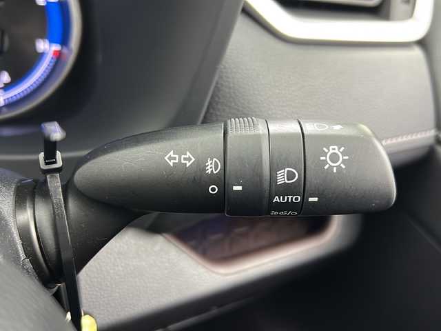 トヨタ ＲＡＶ４ ハイブリットG 三重県 2021(令3)年 7.7万km グレーメタリック 禁煙車/純正ディスプレイオーディオ/・フルセグ・Bluetooth・USB・MiraCast/パノラミックビューモニター/モデリスタフルエアロ/ブラインドスポットモニター/トヨタセーフティセンス/・プリクラッシュセーフティ/・オートマチックハイビーム/・レーントレーシングアシスト/・ロードサインアシスト/・レーダクルーズコントロール/パワーバックドア/ステアリングヒーター/ルーフレール/前席シートヒーター/運転席パワーシート（メモリ付き）/LEDヘッドライト（オート）/ビルトインETC/スペアタイヤ/電子パーキング/パーキングサポートブレーキ/置くだけ充電