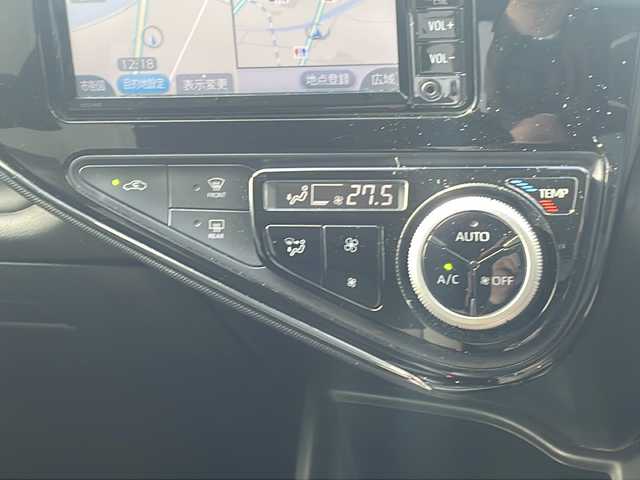 トヨタ アクア S スタイルブラック 京都府 2018(平30)年 6.7万km ライムホワイトパールクリスタルシャイン 純正メモリナビ　バックカメラ　トヨタセーフティセンス　プリクラッシュセーフティ　レーンキープアシスト　スマートキー　プッシュスタート　ＥＴＣ　禁煙車　オートエアコン　ドアバイザー　純正フロアマット