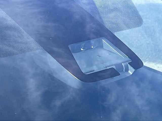 トヨタ アクア S スタイルブラック 京都府 2018(平30)年 6.7万km ライムホワイトパールクリスタルシャイン 純正メモリナビ　バックカメラ　トヨタセーフティセンス　プリクラッシュセーフティ　レーンキープアシスト　スマートキー　プッシュスタート　ＥＴＣ　禁煙車　オートエアコン　ドアバイザー　純正フロアマット