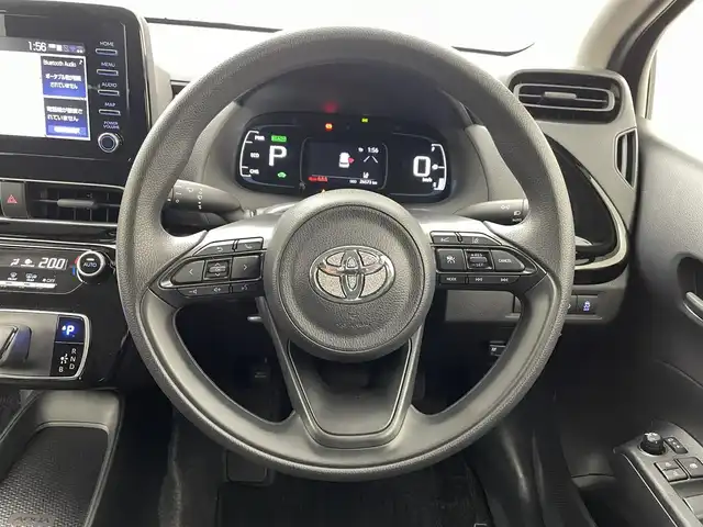 トヨタ アクア X 熊本県 2021(令3)年 2.7万km エモーショナルレッドⅡ 純正ディスプレイオーディオ　/全周囲カメラ　/ビルトインＥＴＣ　/レーダークルーズコントロール　/前後クリアランスソナー　/前席シートヒーター　/衝突軽減ブレーキ　/レーンキープアシスト　/横滑り防止/純正フロアマット/純正１５インチAW/オートライト/オートマチックハイビーム/LEDヘッドライト/スマートキー/プッシュスタート/スペアキー1本