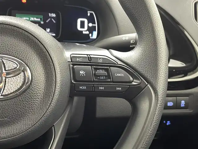 トヨタ アクア X 熊本県 2021(令3)年 2.7万km エモーショナルレッドⅡ 純正ディスプレイオーディオ　/全周囲カメラ　/ビルトインＥＴＣ　/レーダークルーズコントロール　/前後クリアランスソナー　/前席シートヒーター　/衝突軽減ブレーキ　/レーンキープアシスト　/横滑り防止/純正フロアマット/純正１５インチAW/オートライト/オートマチックハイビーム/LEDヘッドライト/スマートキー/プッシュスタート/スペアキー1本