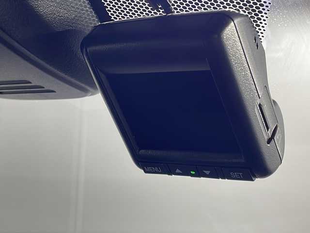 ホンダ ステップワゴン スパーダ ハイブリッド G ホンダセンシング 沖縄県 2019(平31)年 2.5万km モダンスティールM 禁煙車/両側パワースライド/純正７インチナビ/・ＣＤ／ＤＶＤ／Ｂｌｕｅｔｏｏｔｈ／フルセグＴＶ　/両側パワースライド/マルチビューカメラ/純正１６インチアルミ/ビルトインＥＴＣ/ドライブレコーダー前後/ホンダセンシング/●衝突軽減ブレーキ/●誤発進抑制機能/●歩行者事故低減ステアリング/●路外逸脱抑制機能/●アダプティブ・クルーズ・コントロール/●車線維持支援システム/●先行車発進お知らせ機能/●標識認識機能/保証書/取扱説明書