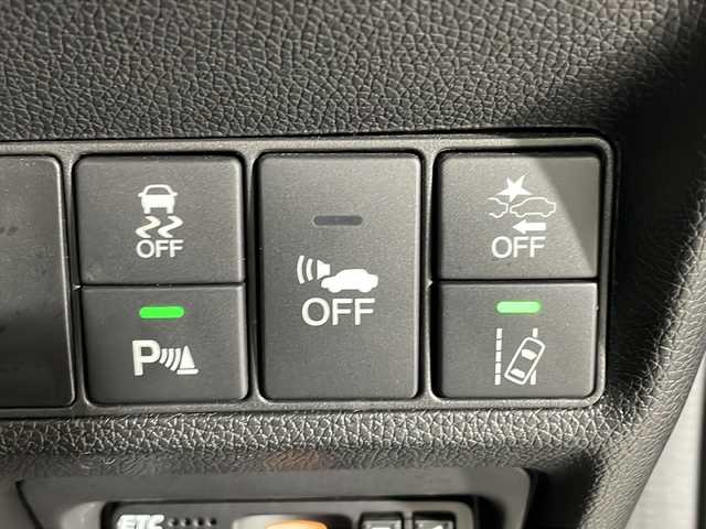 ホンダ ステップワゴン スパーダ ハイブリッド G ホンダセンシング 沖縄県 2019(平31)年 2.5万km モダンスティールM 禁煙車/両側パワースライド/純正７インチナビ/・ＣＤ／ＤＶＤ／Ｂｌｕｅｔｏｏｔｈ／フルセグＴＶ　/両側パワースライド/マルチビューカメラ/純正１６インチアルミ/ビルトインＥＴＣ/ドライブレコーダー前後/ホンダセンシング/●衝突軽減ブレーキ/●誤発進抑制機能/●歩行者事故低減ステアリング/●路外逸脱抑制機能/●アダプティブ・クルーズ・コントロール/●車線維持支援システム/●先行車発進お知らせ機能/●標識認識機能/保証書/取扱説明書