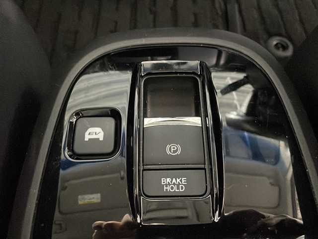 ホンダ ステップワゴン スパーダ ハイブリッド G ホンダセンシング 沖縄県 2019(平31)年 2.5万km モダンスティールM 禁煙車/両側パワースライド/純正７インチナビ/・ＣＤ／ＤＶＤ／Ｂｌｕｅｔｏｏｔｈ／フルセグＴＶ　/両側パワースライド/マルチビューカメラ/純正１６インチアルミ/ビルトインＥＴＣ/ドライブレコーダー前後/ホンダセンシング/●衝突軽減ブレーキ/●誤発進抑制機能/●歩行者事故低減ステアリング/●路外逸脱抑制機能/●アダプティブ・クルーズ・コントロール/●車線維持支援システム/●先行車発進お知らせ機能/●標識認識機能/保証書/取扱説明書