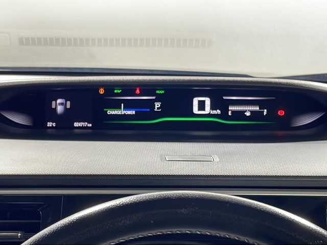 ホンダ ステップワゴン スパーダ ハイブリッド G ホンダセンシング 沖縄県 2019(平31)年 2.5万km モダンスティールM 禁煙車/両側パワースライド/純正７インチナビ/・ＣＤ／ＤＶＤ／Ｂｌｕｅｔｏｏｔｈ／フルセグＴＶ　/両側パワースライド/マルチビューカメラ/純正１６インチアルミ/ビルトインＥＴＣ/ドライブレコーダー前後/ホンダセンシング/●衝突軽減ブレーキ/●誤発進抑制機能/●歩行者事故低減ステアリング/●路外逸脱抑制機能/●アダプティブ・クルーズ・コントロール/●車線維持支援システム/●先行車発進お知らせ機能/●標識認識機能/保証書/取扱説明書