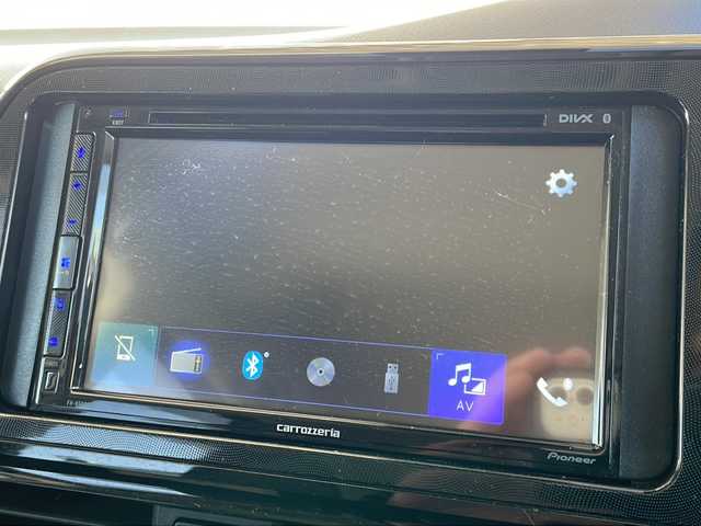 トヨタ シエンタ ファンベースX 長野県 2020(令2)年 3万km シルバーM トヨタセーフティセンス/社外ディスプレイオーディオ/DVD/CD/USB/Bluetooth/左側パワースライドドア/ドライブレコーダー/前後コーナーセンサー/レーンキープアシスト/プッシュスタート/スマートキー