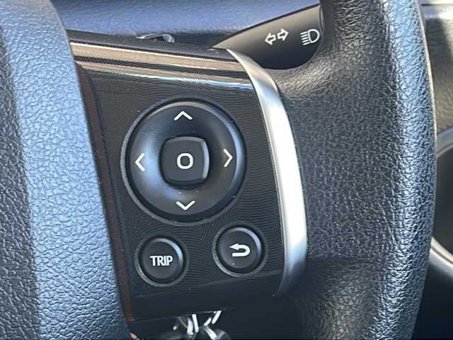 トヨタ シエンタ ファンベースX 長野県 2020(令2)年 3万km シルバーM トヨタセーフティセンス/社外ディスプレイオーディオ/DVD/CD/USB/Bluetooth/左側パワースライドドア/ドライブレコーダー/前後コーナーセンサー/レーンキープアシスト/プッシュスタート/スマートキー