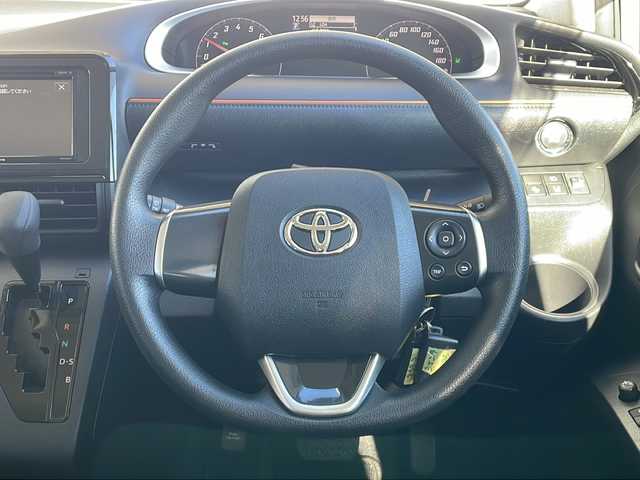 トヨタ シエンタ ファンベースX 長野県 2020(令2)年 3万km シルバーM トヨタセーフティセンス/社外ディスプレイオーディオ/DVD/CD/USB/Bluetooth/左側パワースライドドア/ドライブレコーダー/前後コーナーセンサー/レーンキープアシスト/プッシュスタート/スマートキー