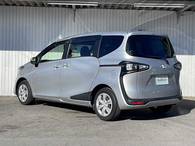 トヨタ シエンタ ファンベースX 長野県 2020(令2)年 3万km シルバーM トヨタセーフティセンス/社外ディスプレイオーディオ/DVD/CD/USB/Bluetooth/左側パワースライドドア/ドライブレコーダー/前後コーナーセンサー/レーンキープアシスト/プッシュスタート/スマートキー