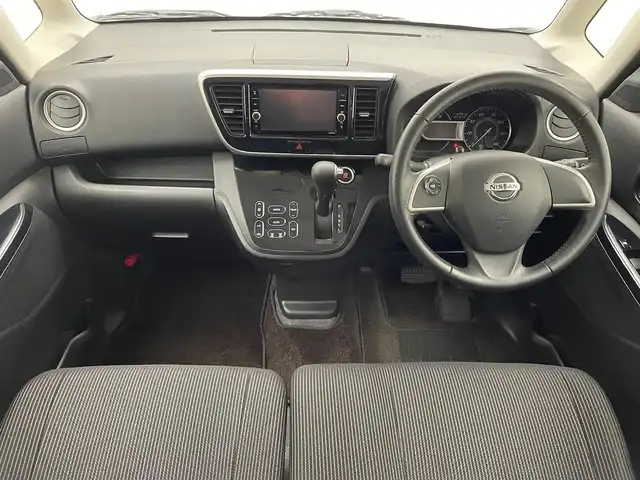 日産 デイズ ルークス ハイウェイスター Xターボ 兵庫県 2020(令2)年 2.7万km オーシャンブルーP 純正SDナビ/(MM319D-W)/フルセグ CD DVD BT/アラウンドビューモニター/片側パワースライドドア/エマージェンシーブレーキ/レーンキープ/コーナーセンサー/LEDヘッドライト/オートライト/オートハイビーム/アイドリングストップ/スマートキー/スペアキー/純正14インチアルミホイール/純正フロアマット
