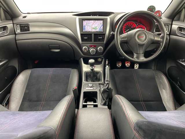 スバル インプレッサ ＷＲＸ STi 道央・札幌 2010(平22)年 11.5万km オブシディアンブラックパール ・４ＷＤ/・社外ナビ＆ＴＶ＆ＤＶＤ＆ＣＤ/・ＳＩ－ＤＲＩＶＥ/・Ｃ－ＤＩＦＦ/・ＳＴＩ１８インチアルミ/・追加補器メーター（ブースト計他）/・社外ＥＴＣ/・ハーフレザーシート/・キセノンヘッドライト/・横滑り防止装置