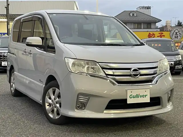 日産 セレナ ハイウェイスター Sハイブリッド 千葉県 2013(平25)年 10.5万km エターナルスノーホワイト 社外ナビ(AM/FM/CD/DVD/BT/フルセグ)/社外10.2インチフリップダウンモニター(PCX-R3300)/両側パワースライドドア/バックカメラ/ETC/オートライト/バイザー/純正マット/取説・保証書