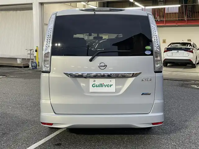 日産 セレナ ハイウェイスター Sハイブリッド 千葉県 2013(平25)年 10.5万km エターナルスノーホワイト 社外ナビ(AM/FM/CD/DVD/BT/フルセグ)/社外10.2インチフリップダウンモニター(PCX-R3300)/両側パワースライドドア/バックカメラ/ETC/オートライト/バイザー/純正マット/取説・保証書