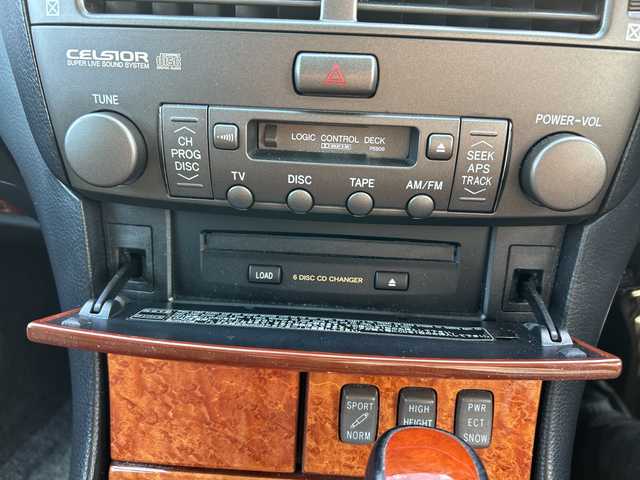 トヨタ セルシオ C インテリアセレクション 千葉県 2001(平13)年 7.2万km ブラック サンルーフ　黒革シート　ナビ　バックカメラ　ＥＴＣ　エアシート　全席シートヒーター　全席電動シート　ドラレコ　電動リアサンシェード ウッドコンビハンドル　ＨＩＤ　オートライト　純正１６インチＡＷ