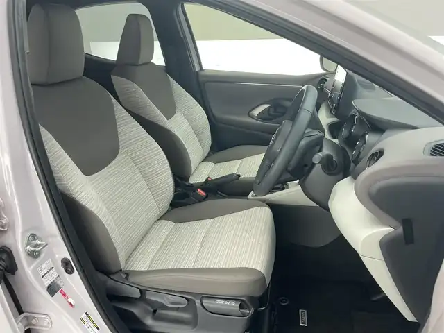 トヨタ ヤリス ハイブリッド Z 愛知県 2020(令2)年 3.1万km アイスピンクメタリック 純正ＤＡ　全方位カメラ　ＢＳＭ　禁煙車　フルセグ　追従クルコン　セーフティセンス　シートヒーター　ＥＴＣ　ドラレコ　ＬＥＤオートライト　コーナーセンサー　ＵＳＢ　純正マット　衝突軽減　オートハイビーム　車線逸脱　パノラミックビューモニター　プッシュスタート　スマートキー