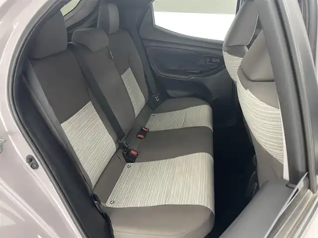 トヨタ ヤリス ハイブリッド Z 愛知県 2020(令2)年 3.1万km アイスピンクメタリック 純正ＤＡ　全方位カメラ　ＢＳＭ　禁煙車　フルセグ　追従クルコン　セーフティセンス　シートヒーター　ＥＴＣ　ドラレコ　ＬＥＤオートライト　コーナーセンサー　ＵＳＢ　純正マット　衝突軽減　オートハイビーム　車線逸脱　パノラミックビューモニター　プッシュスタート　スマートキー