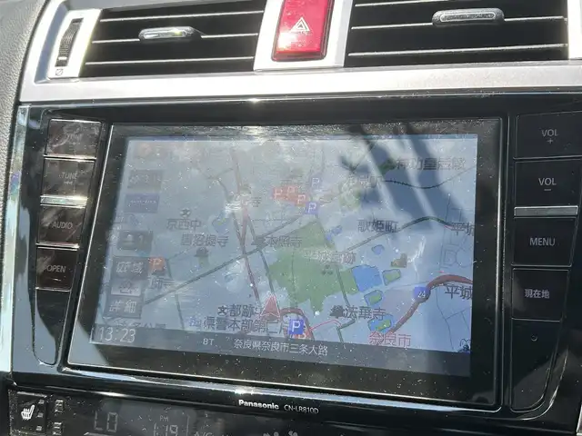 スバル アウトバック ベース 奈良県 2015(平27)年 14.2万km クリスタルホワイトP ４WD/純正ディーラーSDナビ(CN-LR81OD)/BT/USB/TV//フルセグTV/レーンキープアシスト/横滑り防止装置/コーナーセンサー(リア)/クルーズコントロール(追従あり)/サマータイヤ積み込み/バックカメラ/シートヒーター/パワーシート/パドルシフト/オートライト(LED)