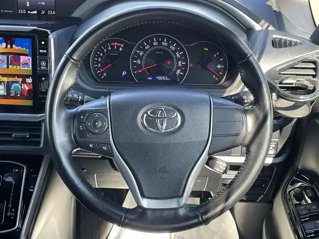 トヨタ ヴォクシー ZS 煌Ⅲ 道東・釧路十勝 2021(令3)年 5万km ホワイトパールクリスタルシャイン 4WD/寒冷地仕様/アルパイン11型ナビ/(AM FM BT CD DVD フルセグTV)/両側パワースライドドア/衝突軽減ブレーキ/クルーズコントロール/クリアランスソナー/バックカメラ/冬タイヤ積込/オートハイビーム/LEDヘッドライト/オートライト/フォグランプ/プッシュスタート/スマートキー