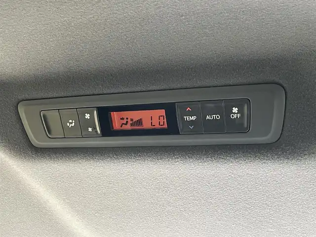 トヨタ ヴォクシー ZS 煌Ⅲ 道東・釧路十勝 2021(令3)年 5万km ホワイトパールクリスタルシャイン 4WD/寒冷地仕様/アルパイン11型ナビ/(AM FM BT CD DVD フルセグTV)/両側パワースライドドア/衝突軽減ブレーキ/クルーズコントロール/クリアランスソナー/バックカメラ/冬タイヤ積込/オートハイビーム/LEDヘッドライト/オートライト/フォグランプ/プッシュスタート/スマートキー