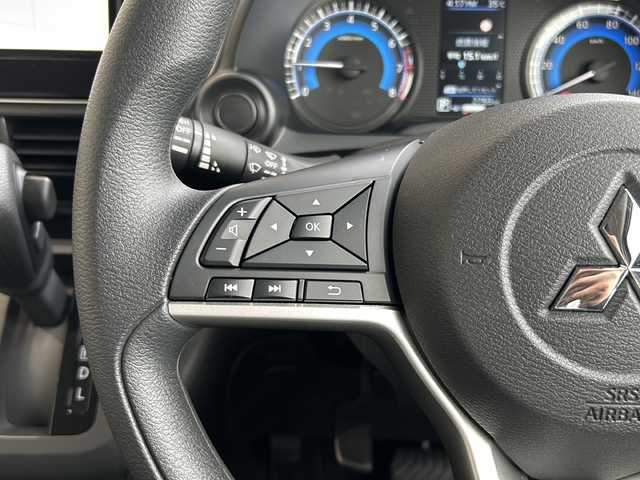 三菱 ｅＫワゴン M 愛知県 2024(令6)年 0.3万km スターリングシルバーM 衝突被害軽減ブレーキ/純正９インチSDナビ（あり）/シートヒーター/フルセグTV/Bluetooth/バックカメラ/コーナーセンサー/オートマチックハイビーム/ステアリングスイッチ