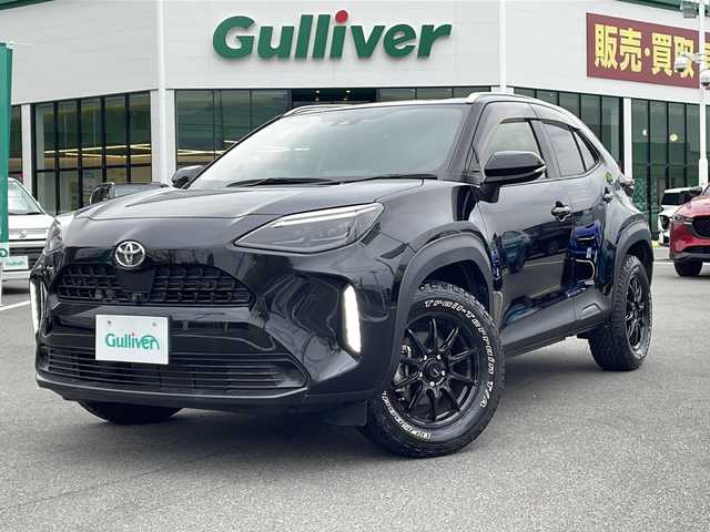 トヨタ ヤリスクロス G 長野県 2020(令2)年 2.1万km ブラックマイカ 禁煙車/純正8インチディスプレイオーディオ/（ナビ機能付/フルセグTV/Bluetooth）/セーフティセンス/・プリクラッシュセーフティ/・レーントレーシングアシスト/・レーダークルーズコントロール/・オートマチックハイビーム/・ロードサインアシスト/・先行車発進告知機能/・インテリジェントクリアランスソナー/・ブラインドスポットモニター/パノラミックビューモニター/ビルトインETC2.0/ハンズフリーパワーバックドア/前後ドライブレコーダー機能付デジタルインナーミラー/革巻きステアリング/ステアリングスイッチ/電動パーキングブレーキ/ブレーキホールド/レザー調シートカバー/LEDヘッドライト/オートライト/スマートキー/Pスタート/電動格納ミラー/社外16インチAW/純正フロアマット/ロッソモデロマフラー
