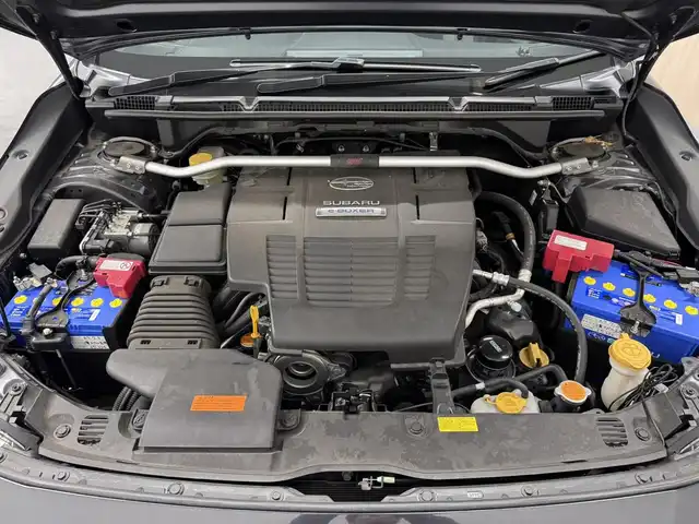 スバル ＸＶ ハイブリッド アドバンス 三重県 2019(平31)年 6.9万km ダークグレーメタリック ガソリン/FF/MTモード付フロアCVT/純正 8インチナビ CN-LR840D/（FM/AM/SD/iPod/TV/USB/Bluetooth/MEMORY MUSIC/CD/DVD/HDMI/VTR）/リヤビューモニター・サイドビューモニター/ETC2.0/EyeSight/・プリクラッシュブレーキ/・アクティブレーンキープ/・全車速追従/定速クルーズコントロール/・ハイビームアシスト/・後退時ブレーキアシスト（RAB：リヤパーキングセンサー）/・後退速度リミッター/・先行車発進お知らせ機能/・ヒルスタートアシスト/装備/・左右独立オートエアコン/・オートライト/・ステアリング連動ヘッドライト（SRH）/・LEDヘッドライト/・フロント＆リヤフォグランプ/・オートワイパー/・パドルシフト/・電子パーキングブレーキ・オートビークルホールド（AVH）/・ステアリングスイッチ/・プッシュスタート/・充電用USBジャックx2/・純正18inAW/・スマートキーx2/・保/など