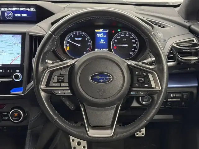 スバル ＸＶ ハイブリッド アドバンス 三重県 2019(平31)年 6.9万km ダークグレーメタリック ガソリン/FF/MTモード付フロアCVT/純正 8インチナビ CN-LR840D/（FM/AM/SD/iPod/TV/USB/Bluetooth/MEMORY MUSIC/CD/DVD/HDMI/VTR）/リヤビューモニター・サイドビューモニター/ETC2.0/EyeSight/・プリクラッシュブレーキ/・アクティブレーンキープ/・全車速追従/定速クルーズコントロール/・ハイビームアシスト/・後退時ブレーキアシスト（RAB：リヤパーキングセンサー）/・後退速度リミッター/・先行車発進お知らせ機能/・ヒルスタートアシスト/装備/・左右独立オートエアコン/・オートライト/・ステアリング連動ヘッドライト（SRH）/・LEDヘッドライト/・フロント＆リヤフォグランプ/・オートワイパー/・パドルシフト/・電子パーキングブレーキ・オートビークルホールド（AVH）/・ステアリングスイッチ/・プッシュスタート/・充電用USBジャックx2/・純正18inAW/・スマートキーx2/・保/など