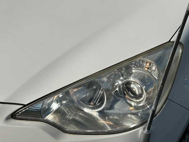 トヨタ アクア S 佐賀県 2013(平25)年 4.2万km スーパーホワイトⅡ 純正7インチナビゲーション(Bluetooth/ワンセグテレビ/CD)/バックカメラ/ヘッドライトレベライザー/スマートキー/電動格納ミラー/純正フロアマット/オートライト/オートエアコン/ステアリングスイッチ/横滑り抑制機能