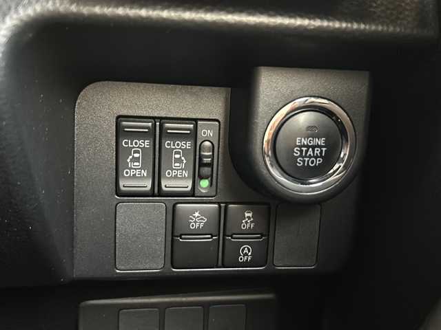 トヨタ タンク カスタムG S 静岡県 2017(平29)年 4.8万km マゼンタベリーマイカM 安全装備/・プリクラッシュセーフティー/・コーナーセンサー/純正ナビ/・ラジオ/・CD/DVD/フルセグTV/SD/Bluetooth/主要装備/・両側パワースライドドア　/・シートヒーター　/・アイドリングストップ　/・ドライブレコーダー　/・ＥＴＣ　/・クルーズコントロール　/・ステアリングリモコン　/・オートライト　/・スマートキー/・バックカメラ/・純正フロアマット/・純正アルミホイール/・プッシュスタート