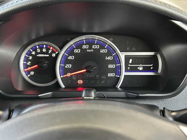 トヨタ タンク カスタムG S 静岡県 2017(平29)年 4.8万km マゼンタベリーマイカM 安全装備/・プリクラッシュセーフティー/・コーナーセンサー/純正ナビ/・ラジオ/・CD/DVD/フルセグTV/SD/Bluetooth/主要装備/・両側パワースライドドア　/・シートヒーター　/・アイドリングストップ　/・ドライブレコーダー　/・ＥＴＣ　/・クルーズコントロール　/・ステアリングリモコン　/・オートライト　/・スマートキー/・バックカメラ/・純正フロアマット/・純正アルミホイール/・プッシュスタート