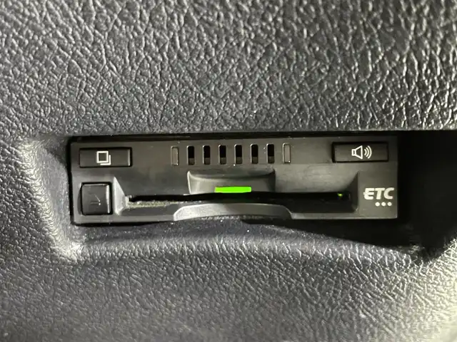 トヨタ シエンタ ハイブリッド G クエロ 大阪府 2018(平30)年 5.8万km ブラックマイカ/エアーイエロー 2トーン 純正9incナビTV 360カメラ ハーフレザー シートヒーター ステアリングヒーター クルーズコントロール 衝突軽減ブレーキ レーンアシスト オートハイビーム 両側パワースライドドア ドライブレコーダー ETC