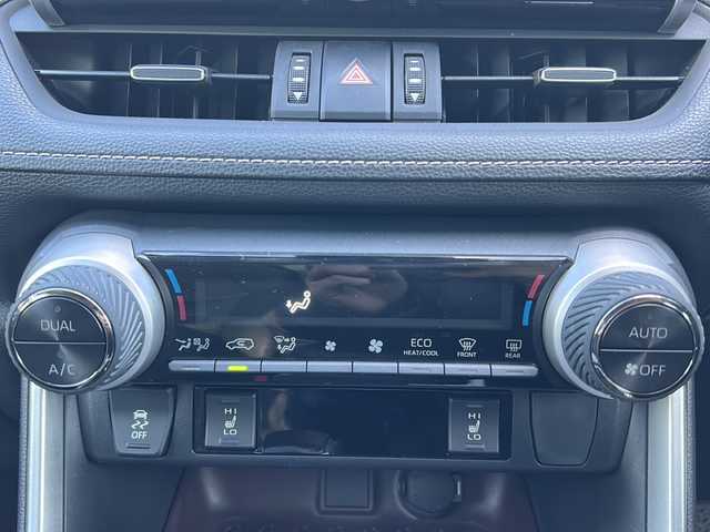 トヨタ ＲＡＶ４ G Zパッケージ 福島県 2020(令2)年 7.5万km アティチュードブラックマイカ トヨタセーフティセンス/・衝突被害軽減ブレーキ/・オートハイビーム/・車線逸脱警報装置/・レーダークルーズコントロール/・ロードサインアシスト/・プロアクティブドライビングアシスト/純正ナビゲーション/・型番：NSZT-Y68T/・フルセグTV/BT/SD/DVD/CD/FM/AM/・バックカメラ/・ビルトインETC2.0/前後ドライブレコーダー/・型番：ZDR610D/電動リアゲート/レザーシート/・D席パワーシート/・D席メモリーシート/・D+N席シートヒーター/革張りステアリング/・ステアリングスイッチ/・ステアリングヒーター/電子パーキング/・オートブレーキホールド/ダウンヒルアシストコントロール/電動格納ミラー/・ウィンカーミラー/プッシュスタート/・スマートキー/・スペアキー1本/LEDヘッドライト/・フォグランプ/・オートライト/純正ドアバイザー/純正フロアマット