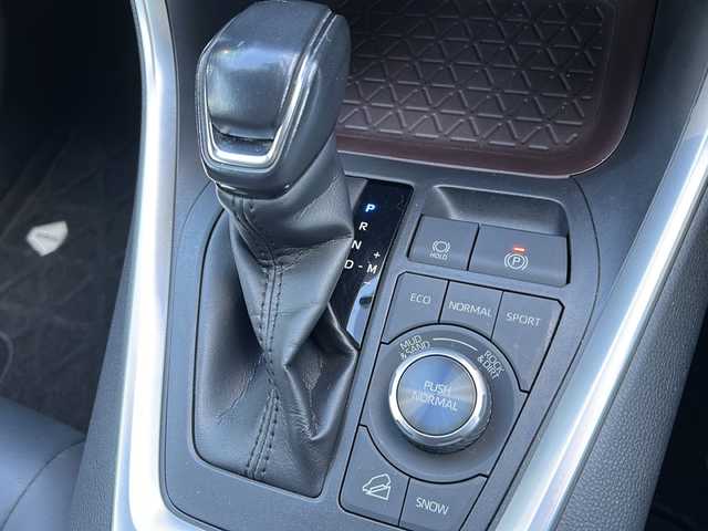 トヨタ ＲＡＶ４ G Zパッケージ 福島県 2020(令2)年 7.5万km アティチュードブラックマイカ トヨタセーフティセンス/・衝突被害軽減ブレーキ/・オートハイビーム/・車線逸脱警報装置/・レーダークルーズコントロール/・ロードサインアシスト/・プロアクティブドライビングアシスト/純正ナビゲーション/・型番：NSZT-Y68T/・フルセグTV/BT/SD/DVD/CD/FM/AM/・バックカメラ/・ビルトインETC2.0/前後ドライブレコーダー/・型番：ZDR610D/電動リアゲート/レザーシート/・D席パワーシート/・D席メモリーシート/・D+N席シートヒーター/革張りステアリング/・ステアリングスイッチ/・ステアリングヒーター/電子パーキング/・オートブレーキホールド/ダウンヒルアシストコントロール/電動格納ミラー/・ウィンカーミラー/プッシュスタート/・スマートキー/・スペアキー1本/LEDヘッドライト/・フォグランプ/・オートライト/純正ドアバイザー/純正フロアマット