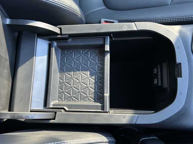 トヨタ ＲＡＶ４ G Zパッケージ 福島県 2020(令2)年 7.5万km アティチュードブラックマイカ トヨタセーフティセンス/・衝突被害軽減ブレーキ/・オートハイビーム/・車線逸脱警報装置/・レーダークルーズコントロール/・ロードサインアシスト/・プロアクティブドライビングアシスト/純正ナビゲーション/・型番：NSZT-Y68T/・フルセグTV/BT/SD/DVD/CD/FM/AM/・バックカメラ/・ビルトインETC2.0/前後ドライブレコーダー/・型番：ZDR610D/電動リアゲート/レザーシート/・D席パワーシート/・D席メモリーシート/・D+N席シートヒーター/革張りステアリング/・ステアリングスイッチ/・ステアリングヒーター/電子パーキング/・オートブレーキホールド/ダウンヒルアシストコントロール/電動格納ミラー/・ウィンカーミラー/プッシュスタート/・スマートキー/・スペアキー1本/LEDヘッドライト/・フォグランプ/・オートライト/純正ドアバイザー/純正フロアマット